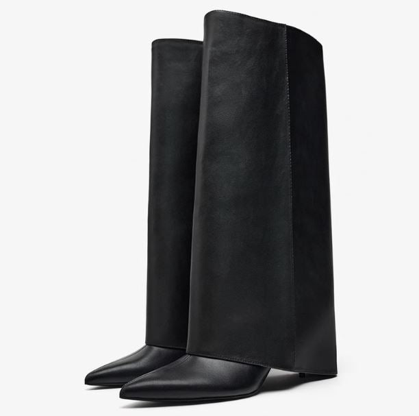 Viral Ariana Boots