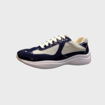 Cups Sneaker