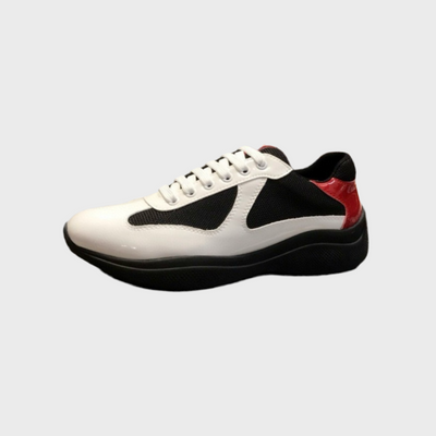 Cups Sneaker