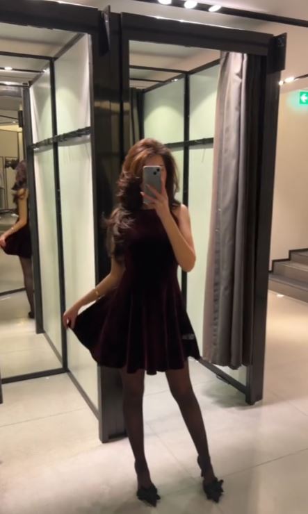 Glamour Samt Kleid